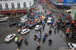 Verkehr in Hanoi: Ein Chaos